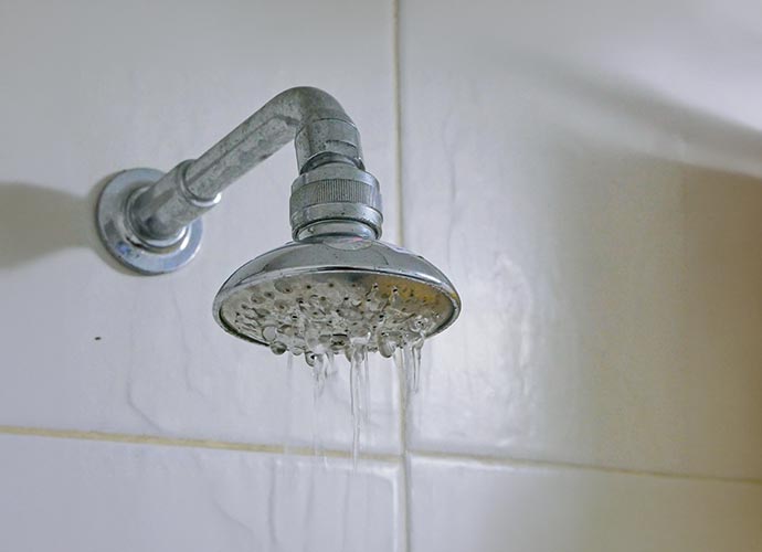 Leaky showerhead