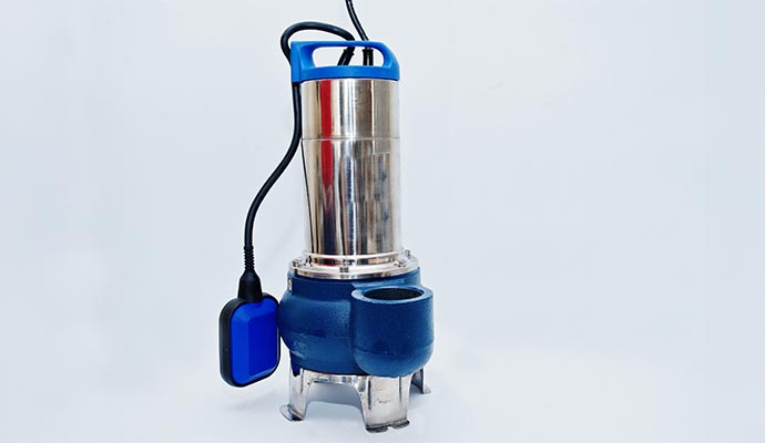 Submersible water pump